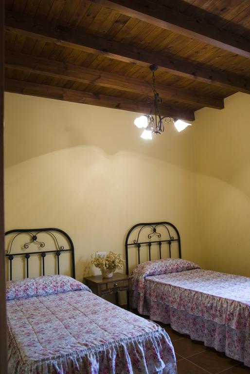 Rural Montes Malaga: Finca Pedregales Room photo